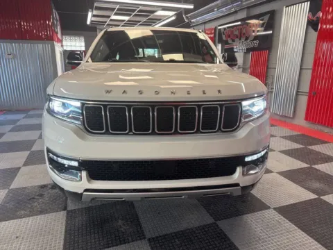 Another view of 2024 Jeep Wagoneer Series II 4x4 4dr SUV for sale in Royal Oak, MI at Victory Motors Royal Oak