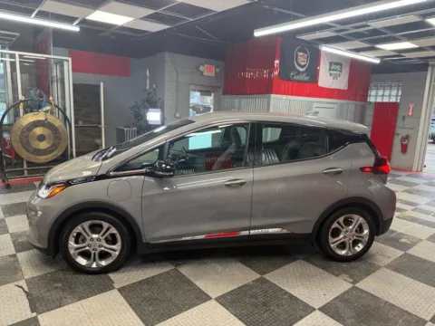 More photos of 2020 Chevrolet Bolt EV LT 4dr Hatchback at Victory Motors Royal Oak, MI
