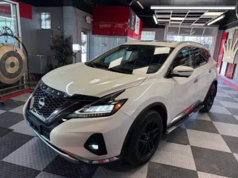 Another view of 2023 Nissan Murano Platinum AWD 4dr SUV for sale in Royal Oak, MI at Victory Motors Royal Oak