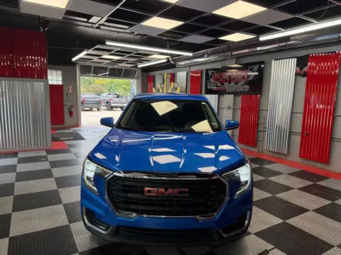 Photos of 2024 GMC Terrain SLE AWD 4dr SUV for sale in Royal Oak, MI at Victory Motors Royal Oak