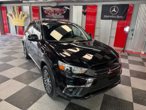 Black 2018 Mitsubishi Outlander Sport 2.0 LE for sale in Royal Oak, MI