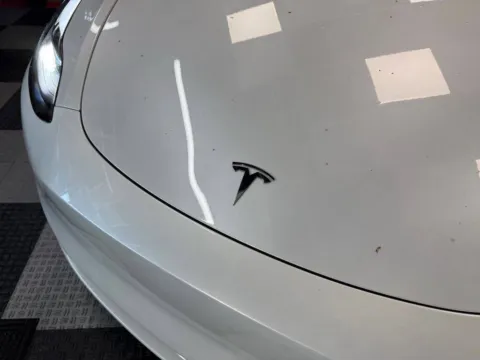 More photos of 2022 Tesla Model Y Long Range AWD 4dr Crossover at Victory Motors Royal Oak, MI