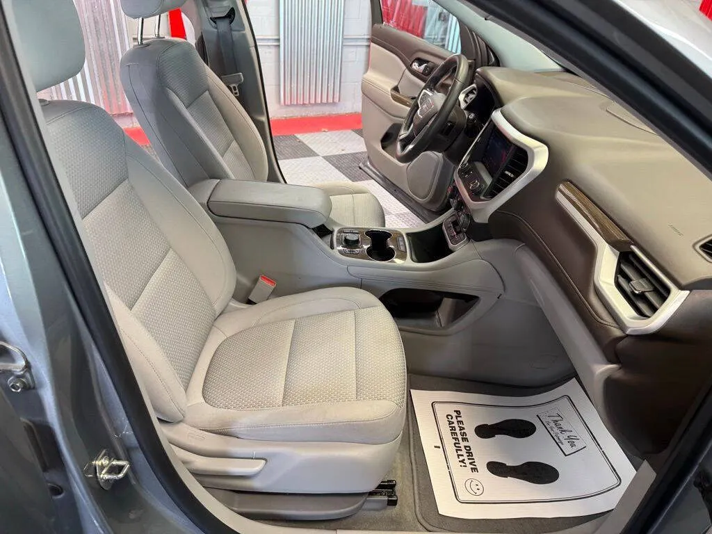 2023 GMC Acadia SLE - Photo 35
