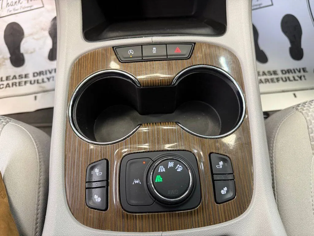 2023 GMC Acadia SLE - Photo 22