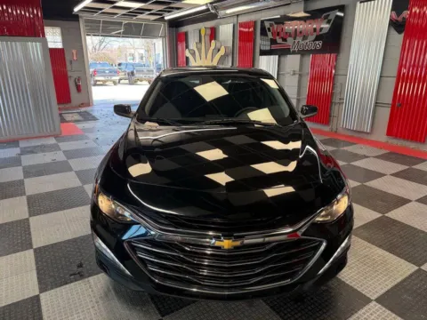 Photos of 2023 Chevrolet Malibu LT 4dr Sedan w/1LT for sale in Royal Oak, MI at Victory Motors Royal Oak
