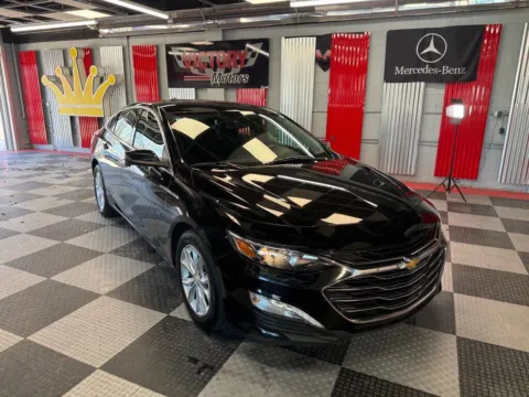 Black 2023 Chevrolet Malibu LT 4dr Sedan w/1LT for sale in Royal Oak, MI