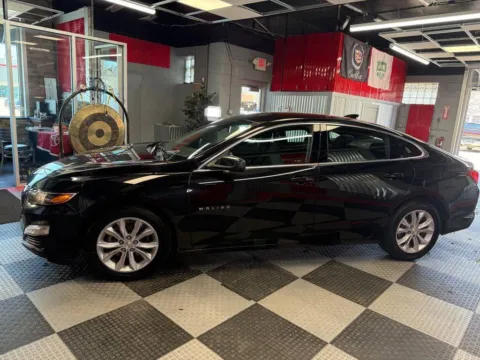 More photos of 2023 Chevrolet Malibu LT 4dr Sedan w/1LT at Victory Motors Royal Oak, MI