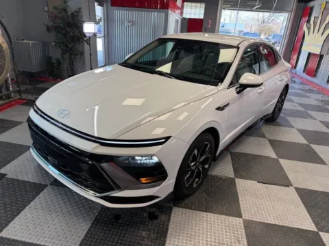 More photos of 2025 Hyundai Sonata SEL at Victory Motors Royal Oak, MI