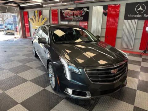 Gray 2018 Cadillac XTS Luxury 4dr Sedan for sale in Royal Oak, MI