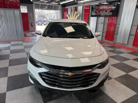 Another view of 2025 Chevrolet Malibu LT 4dr Sedan w/1LT for sale in Royal Oak, MI at Victory Motors Royal Oak