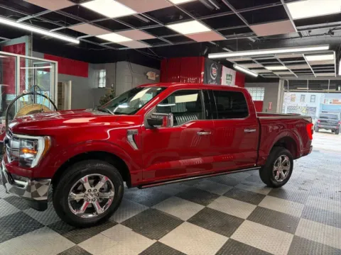 More photos of 2023 Ford F-150 Lariat at Victory Motors Royal Oak, MI