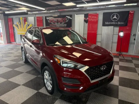 Red 2019 Hyundai Tucson SE AWD 4dr SUV for sale in Royal Oak, MI