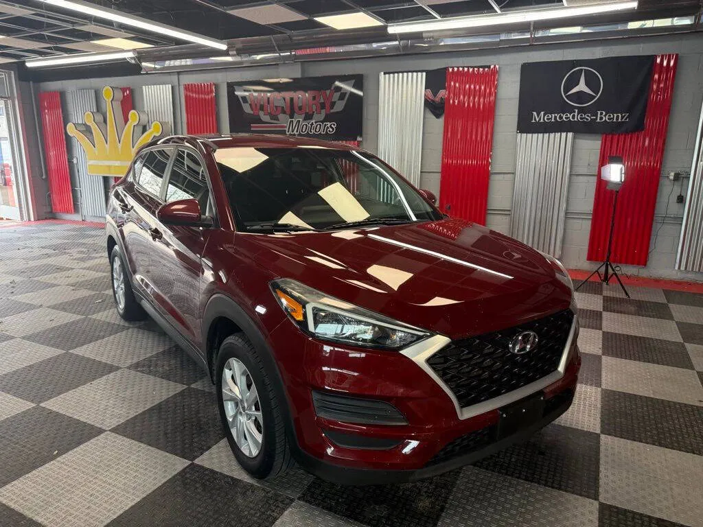 Red 2019 Hyundai Tucson SE AWD 4dr SUV for sale in Royal Oak, MI