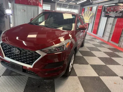 Another view of 2019 Hyundai Tucson SE AWD 4dr SUV for sale in Royal Oak, MI at Victory Motors Royal Oak