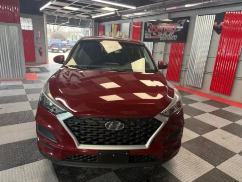 Photos of 2019 Hyundai Tucson SE AWD 4dr SUV for sale in Royal Oak, MI at Victory Motors Royal Oak