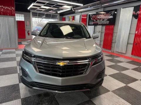 Photos of 2024 Chevrolet Equinox LT 4dr SUV w/1LT for sale in Royal Oak, MI at Victory Motors Royal Oak
