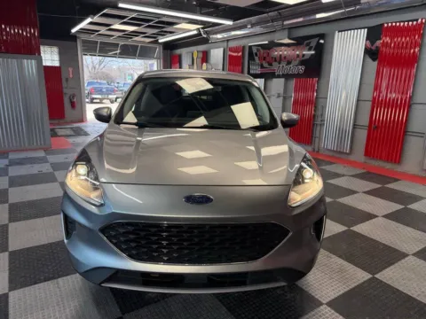 Photos of 2021 Ford Escape SE AWD 4dr SUV for sale in Royal Oak, MI at Victory Motors Royal Oak