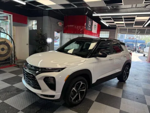 More photos of 2021 Chevrolet TrailBlazer RS 4x4 4dr SUV at Victory Motors Royal Oak, MI