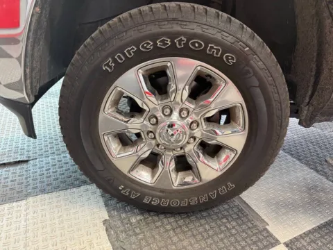 More photos of 2022 RAM 2500 Limited 4x4 4dr Crew Cab 6.3 ft. SB Pickup at Victory Motors Royal Oak, MI