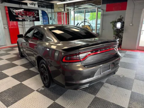 More photos of 2019 Dodge Charger SXT 4dr Sedan at Victory Motors Royal Oak, MI