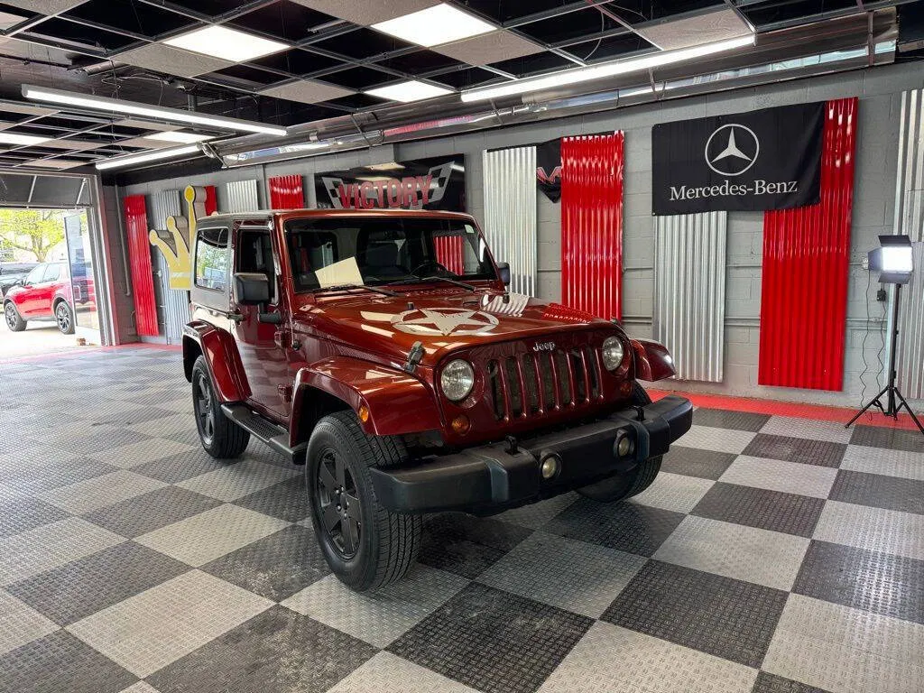 Red 2009 Jeep Wrangler Sahara 4x4 2dr SUV for sale in Royal Oak, MI