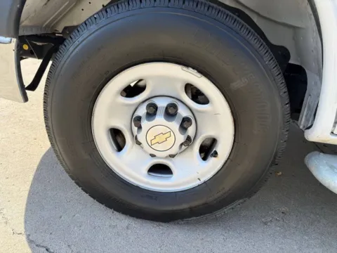 More photos of 2024 Chevrolet Express 2500 3dr Cargo Van at Victory Motors Royal Oak, MI