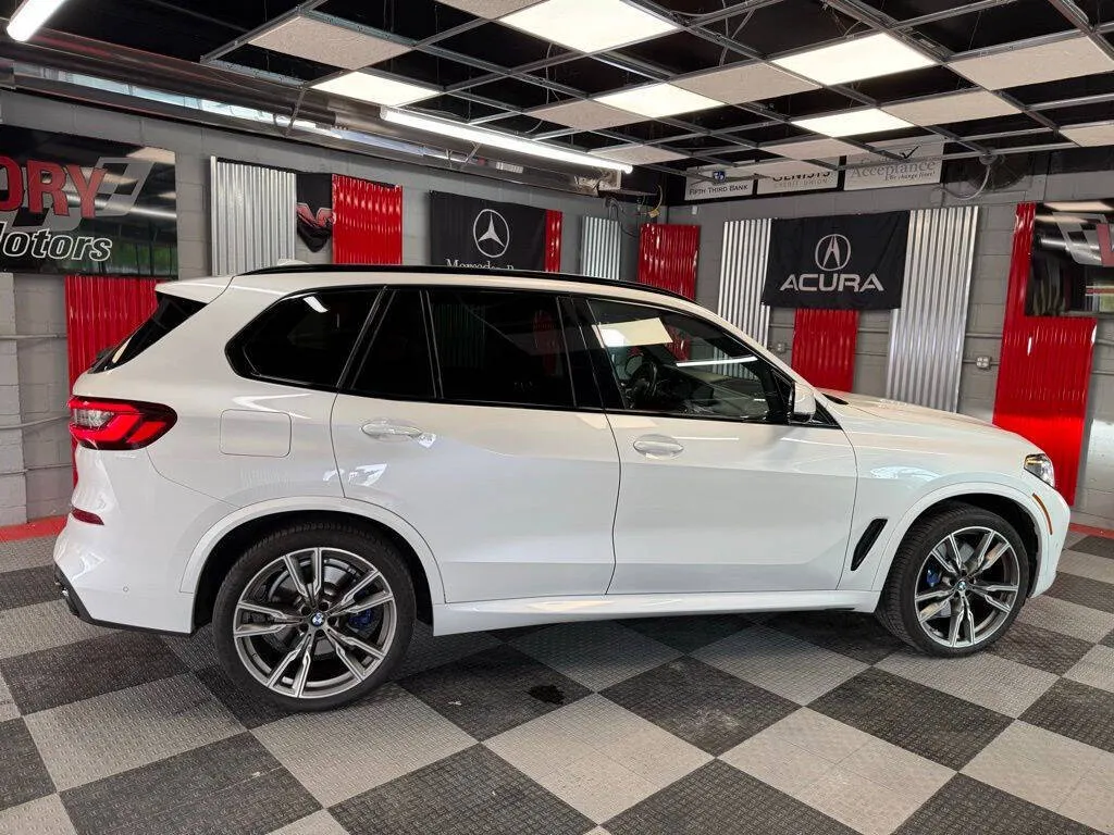 2023 BMW X5 M50i - Photo 11