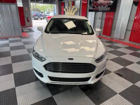 Photos of 2015 Ford Fusion SE 4dr Sedan for sale in Royal Oak, MI at Victory Motors Royal Oak