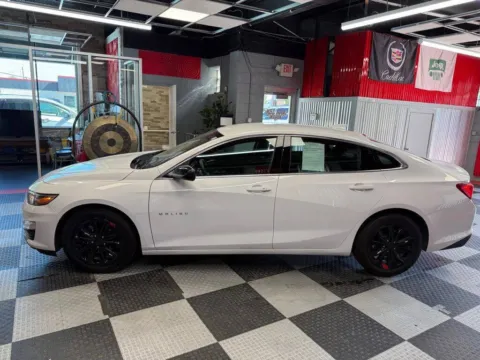 More photos of 2024 Chevrolet Malibu LT 4dr Sedan w/1LT at Victory Motors Royal Oak, MI