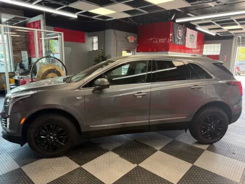 More photos of 2021 Cadillac XT5 Luxury 4dr SUV at Victory Motors Royal Oak, MI