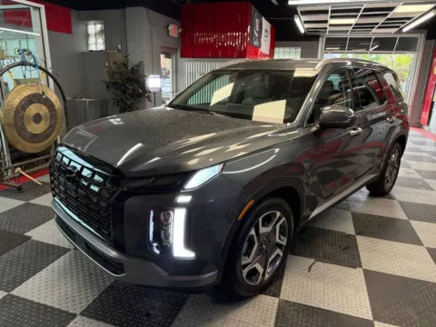 More photos of 2025 Hyundai Palisade SEL Premium 4dr SUV at Victory Motors Royal Oak, MI