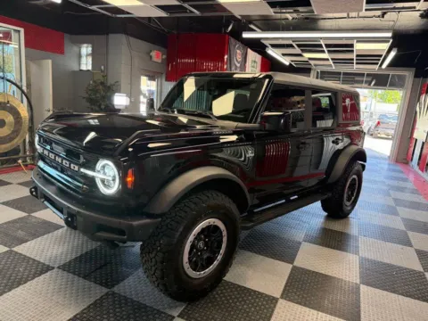 More photos of 2022 Ford Bronco Outer Banks Advanced 4x4 4dr SUV at Victory Motors Royal Oak, MI