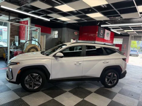 More photos of 2026 Hyundai Tucson SEL 4dr SUV at Victory Motors Royal Oak, MI