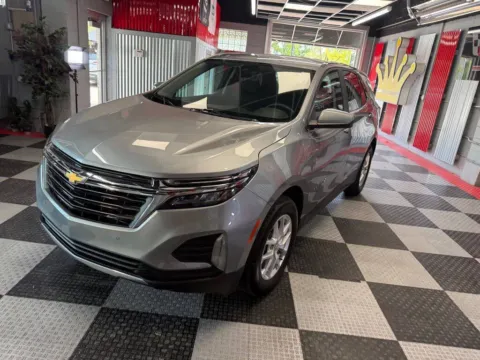 Another view of 2024 Chevrolet Equinox LT 4dr SUV w/1LT for sale in Royal Oak, MI at Victory Motors Royal Oak