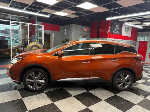 More photos of 2019 Nissan Murano Platinum AWD 4dr SUV at Victory Motors Royal Oak, MI