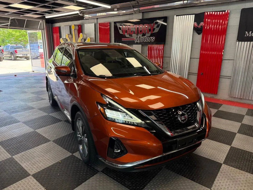 Orange 2019 Nissan Murano Platinum AWD 4dr SUV for sale in Royal Oak, MI