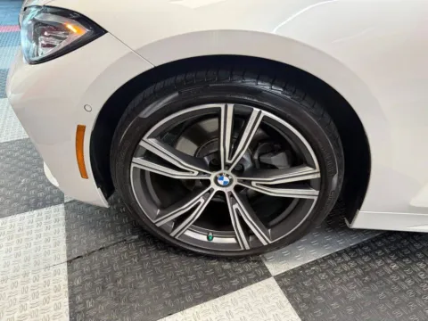 More photos of 2021 BMW 4 Series 430i xDrive AWD 2dr Coupe at Victory Motors Royal Oak, MI