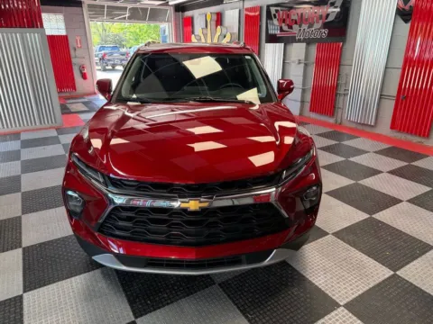 Photos of 2023 Chevrolet Blazer LT 4dr SUV w/3LT for sale in Royal Oak, MI at Victory Motors Royal Oak