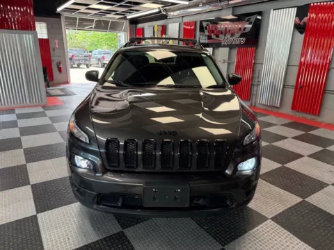 Photos of 2017 Jeep Cherokee Limited 4x4 4dr SUV for sale in Royal Oak, MI at Victory Motors Royal Oak