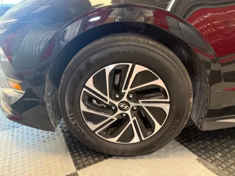 More photos of 2026 Hyundai Sonata Hybrid Blue 4dr Sedan at Victory Motors Royal Oak, MI