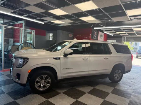 More photos of 2024 GMC Yukon XL SLE 4x4 4dr SUV at Victory Motors Royal Oak, MI