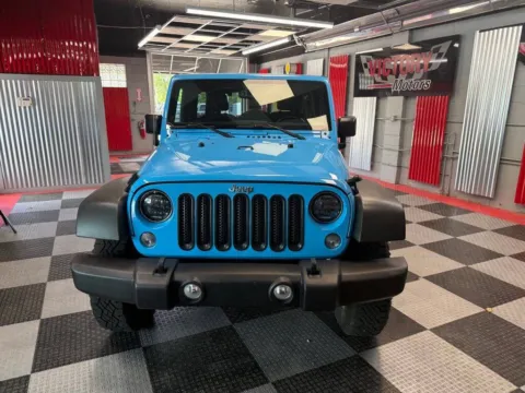 Photos of 2018 Jeep Wrangler JK Unlimited Unlimited Rubicon for sale in Royal Oak, MI at Victory Motors Royal Oak
