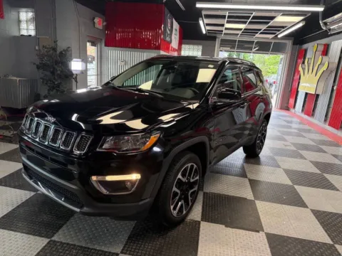 More photos of 2018 Jeep Compass Limited 4x4 4dr SUV at Victory Motors Royal Oak, MI
