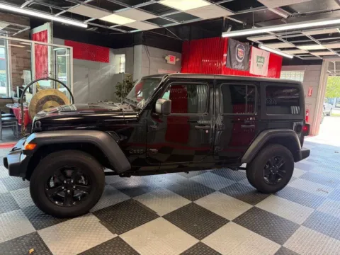 More photos of 2022 Jeep Wrangler Unlimited Unlimited Sport Altitude at Victory Motors Royal Oak, MI