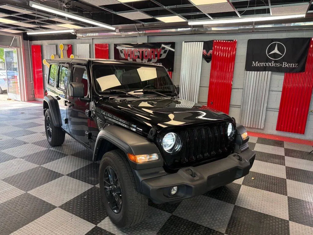 Black 2022 Jeep Wrangler Unlimited Unlimited Sport Altitude for sale in Royal Oak, MI