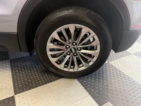 More photos of 2024 Cadillac XT4 Premium Luxury 4dr Crossover at Victory Motors Royal Oak, MI