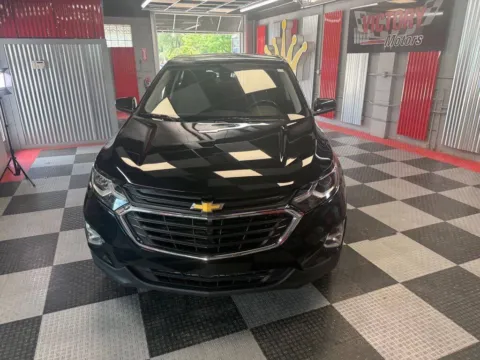 Photos of 2020 Chevrolet Equinox LT 4dr SUV w/2FL for sale in Royal Oak, MI at Victory Motors Royal Oak