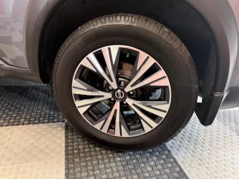 More photos of 2021 Nissan Rogue SV AWD 4dr Crossover at Victory Motors Royal Oak, MI