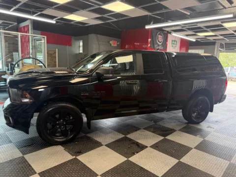 More photos of 2019 RAM 1500 Classic SLT 4x4 4dr Quad Cab 6.3 ft. SB Pickup at Victory Motors Royal Oak, MI