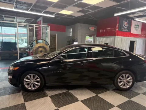 More photos of 2025 Chevrolet Malibu LT 4dr Sedan w/1LT at Victory Motors Royal Oak, MI